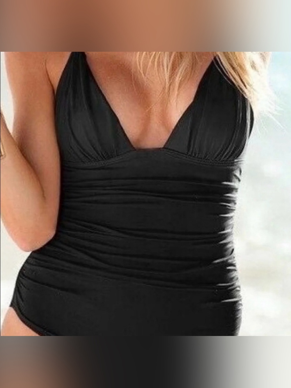 VS Solid Black The Flawless One Piece Swimsuit Ruched Push-up M